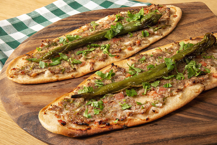 konya-etli-ekmek-yemekcom