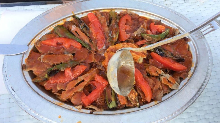 foursqaure/niyazibeyiskender
