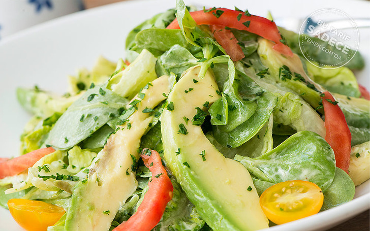 Naif Karaköy Avokadolu Salata