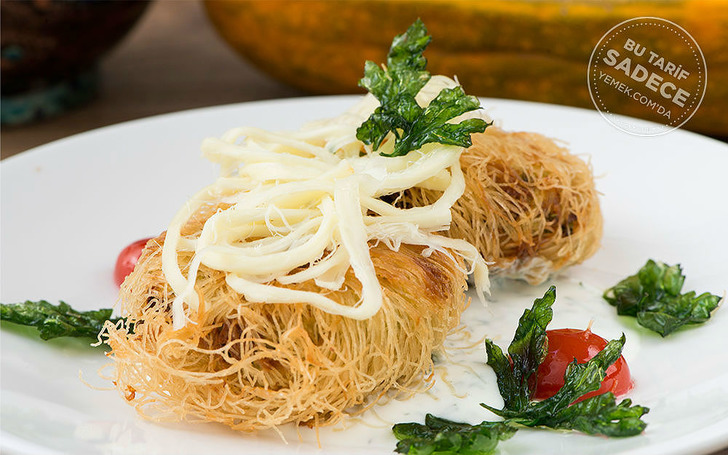 Naif Karaköy Kadayıfa Sarılı Mücver