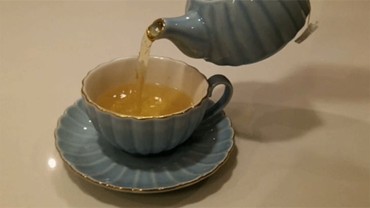 https://www.tumblr.com/tagged/pouring-tea-gif | tumblr.com