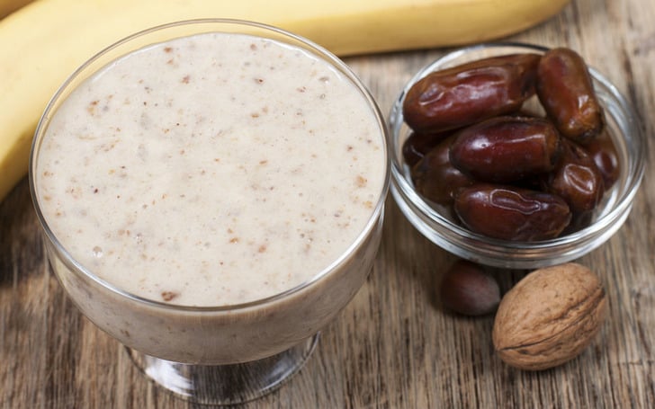 Muzlu Hurmalı Smoothie Tarifi
