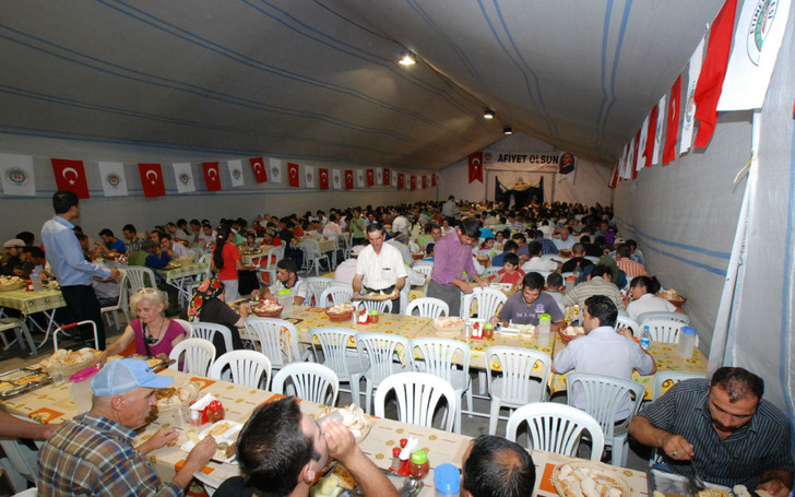 istanbul-iftar-cadirlari-3