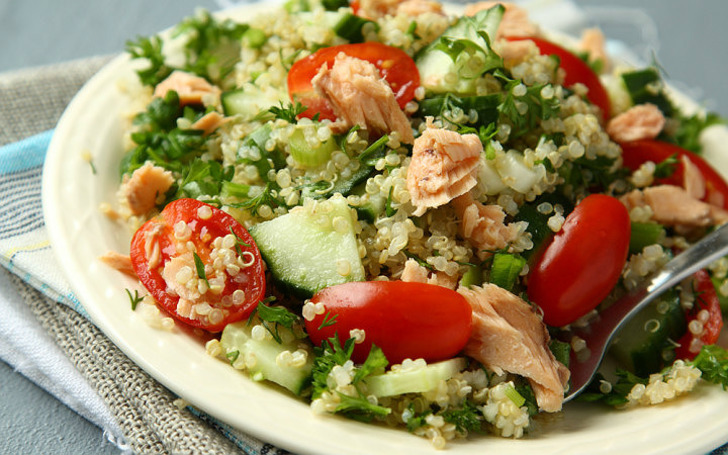 Ton Balıklı Kinoa Salatası Tarifi