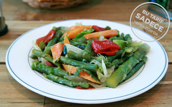 Fotoğraf: Müjde Çapraz / Namlı Gurme Kuşkonmaz Salatası