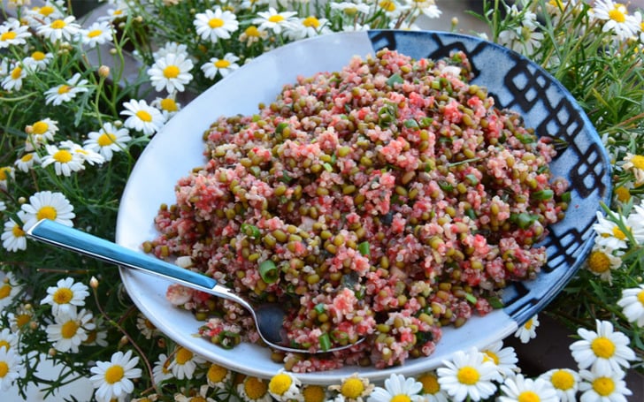 Maş Fasulyeli Kinoa Salatası Tarifi