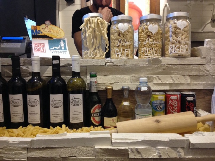 yelp - dal moro's