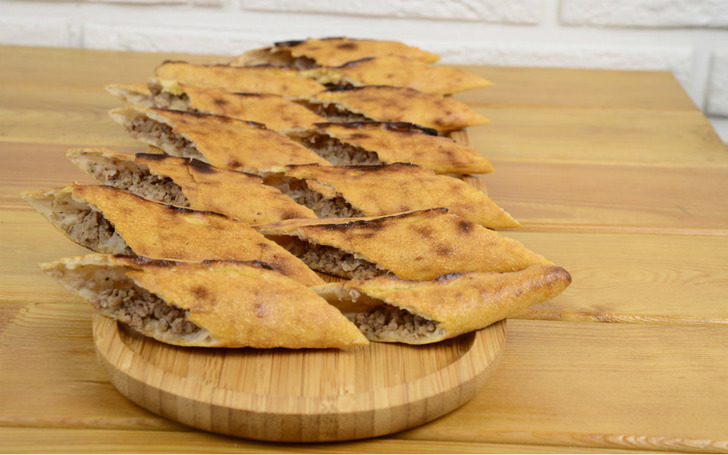 bahcesehir-ekmek-evi-bafra-pidesi