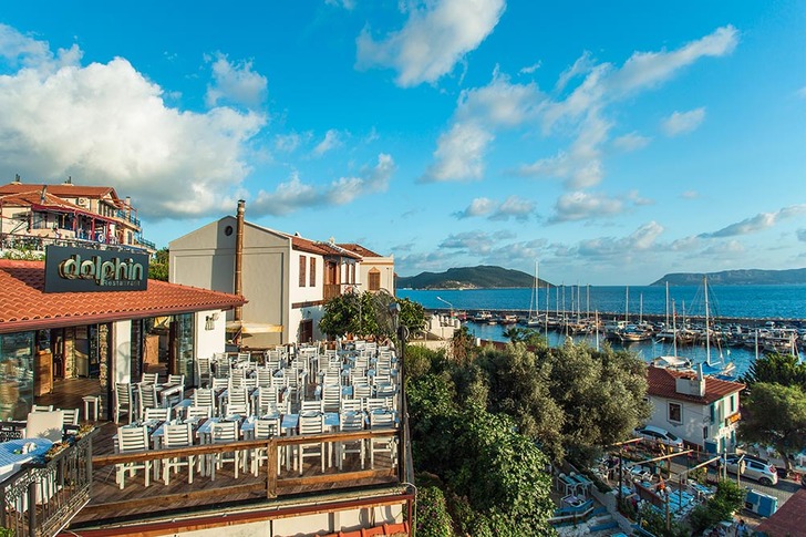 kasdolphinrestaurant.com