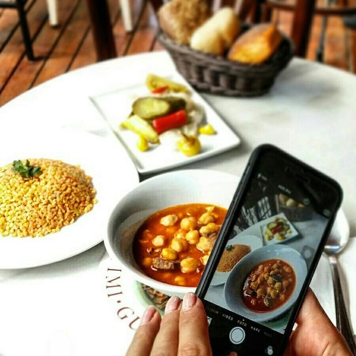 foursquare - cafe 40