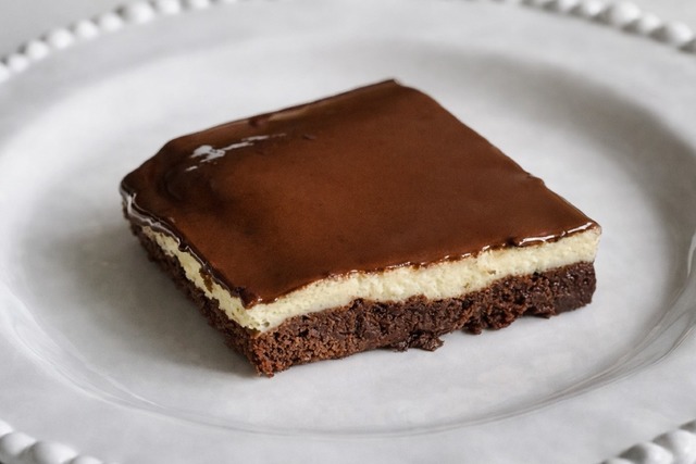 Cheesecakeli Brownie Tarifi