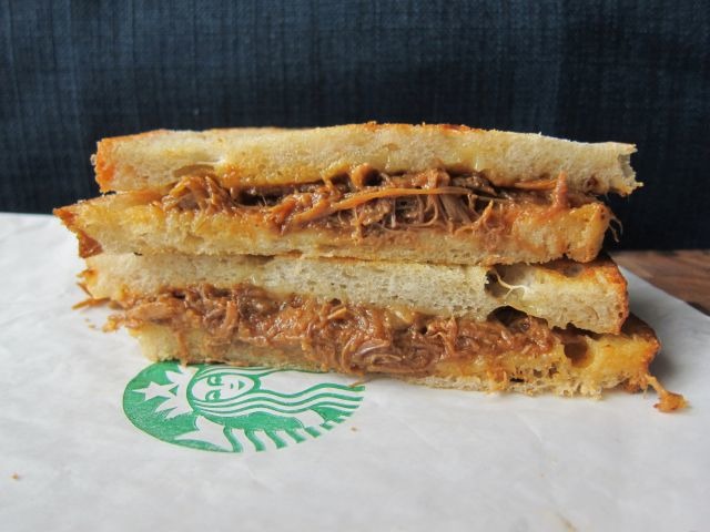 Starbucks'ta Kahvenizi Daha Hızlı Alabilmek İçin Bilmeniz Gereken 8 Tüyo