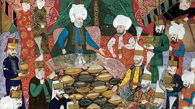 Anahtarcının Bu İşle Bir Alakası Olmadığına Göre: Neden Çilingir Sofrası Denir?