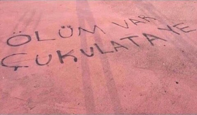 Yemeğin Aşkla Bir Alakasının Olduğunun Kanıtı 15 Duvar Yazısı