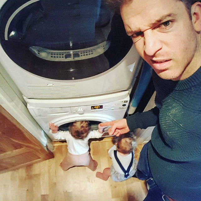 Baba Gibi Baba: 4 Kızıyla Instagram Fenomeni Olan Babanın 20 Sevimli Paylaşımı