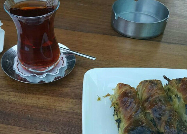 Evden Önceki Son Durak: Ankara'da Geceyi Bitiren En Leziz 13 Mekan ve Yemekleri