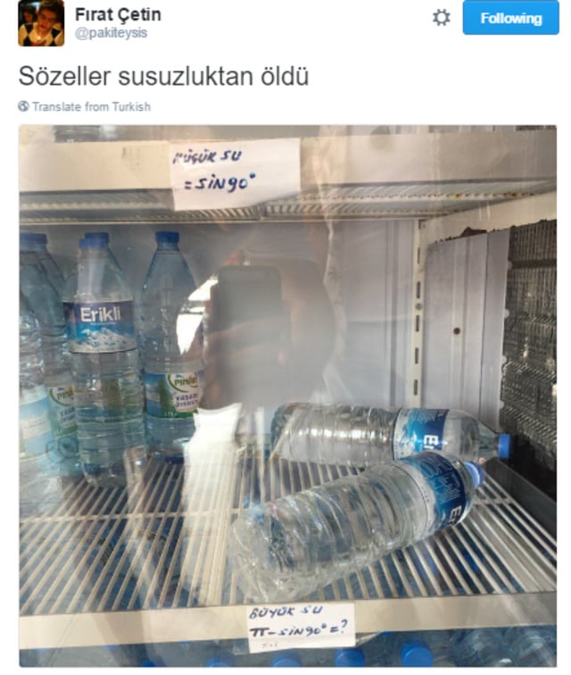 2016'da Okurken Ağzımızdaki Çayı Püskürtmemize Yol Açan En Komik 25 Tweet