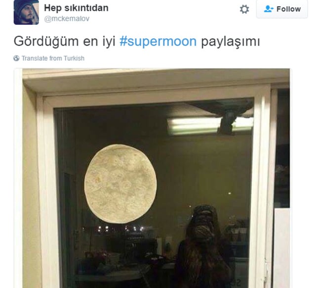 2016'da Okurken Ağzımızdaki Çayı Püskürtmemize Yol Açan En Komik 25 Tweet