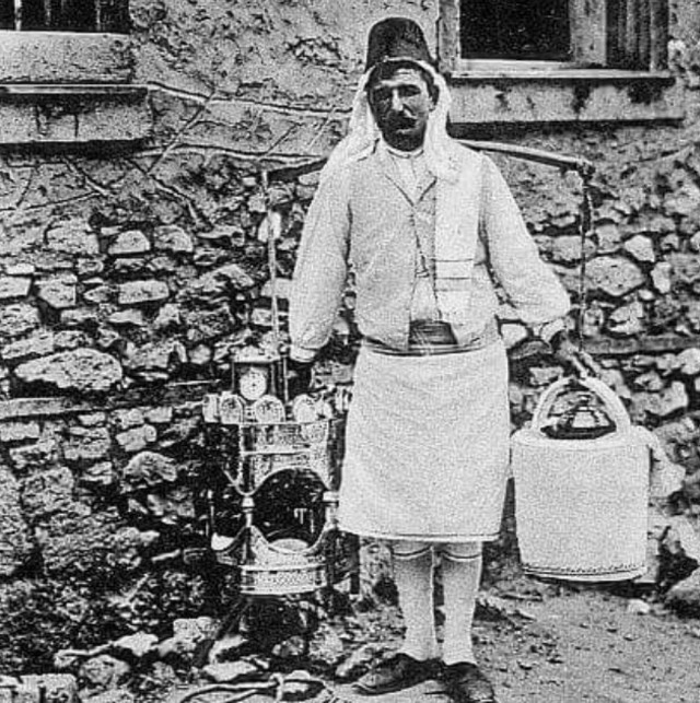 Osmanlı Zamanından ''Keşke Hala Olsa'' Dedirten 16 Seyyar Satıcı