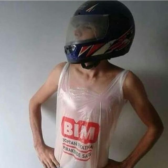 Kırk Fırın Ekmek Yesek de Anlayamayacağımız 19 Rahatsız Fotoğraf