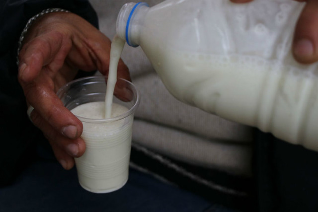 Ayrana Gizli Bir Formül Ekleyip Satış Rekorları Kıran Adanalı Seyyar Satıcı
