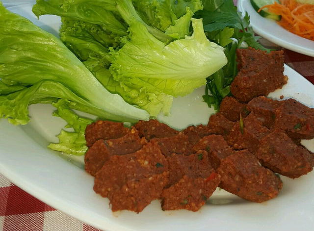 İyisini Bulmanın Çok Kolay Olmadığı Etli Çiğ Köftenin En Güzel 7 Adresi
