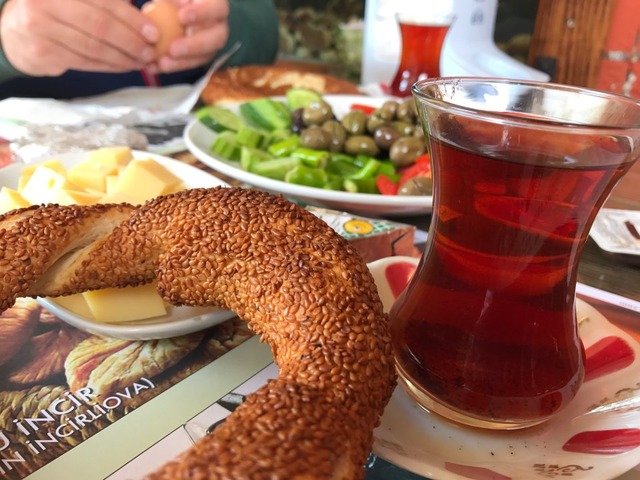 Sokak Lezzetlerinin En Samimi Hali Simitin İstanbul'daki 7 Gevrek Adresi