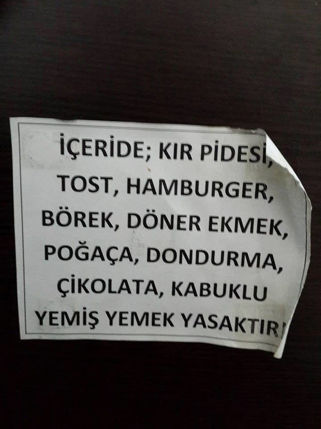 Sadece Türkiye'de Görebileceğiniz Acayiplikte 20 Güldürürken Düşündüren Yasak