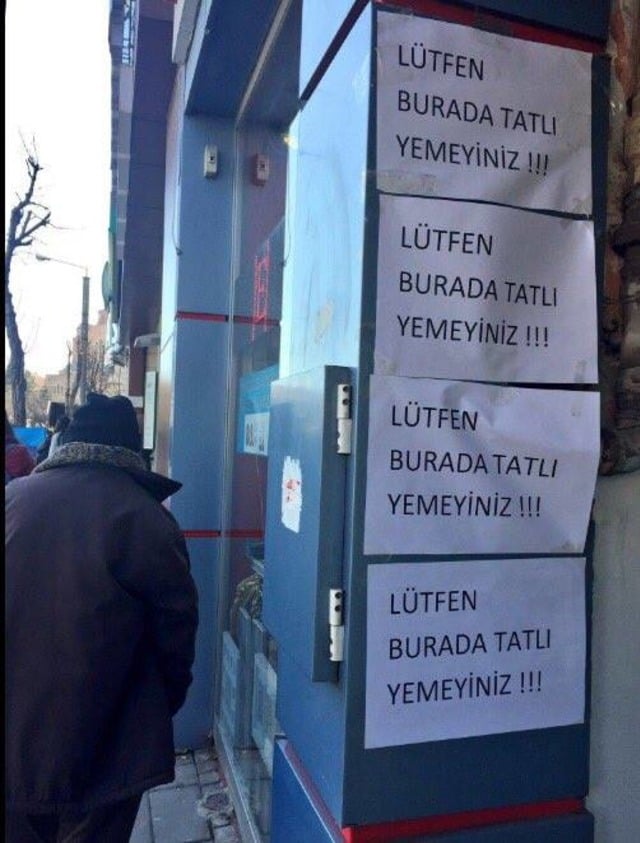 Sadece Türkiye'de Görebileceğiniz Acayiplikte 20 Güldürürken Düşündüren Yasak