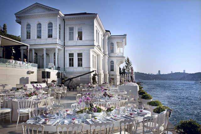 Evlenme Teklifi Etmek İçin Alternatif Mekanlar Arayanlara 9 Romantik Adres
