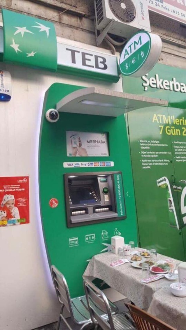 Ülkemizden "Sebebi Neydi ki" Diye Sordurtacak 12 Anlamsız Fotoğraf