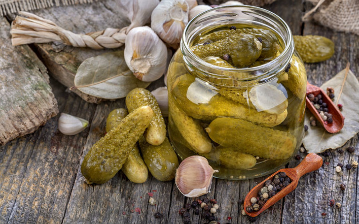Aromalı Salatalık Turşusu Tarifi