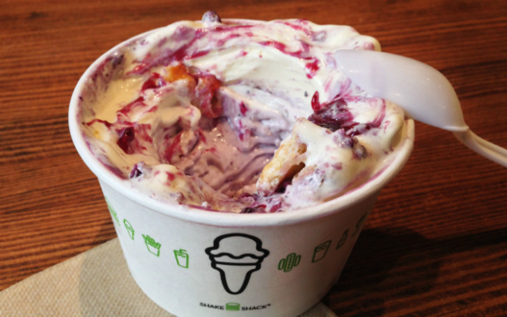 blueberry-pie-concrete