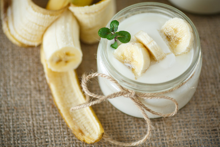 meyveli-yogurtlu-sac-maskesi
