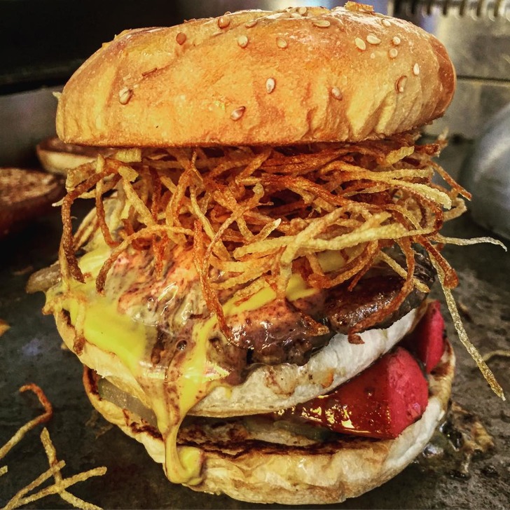 instagram - dobby's burger