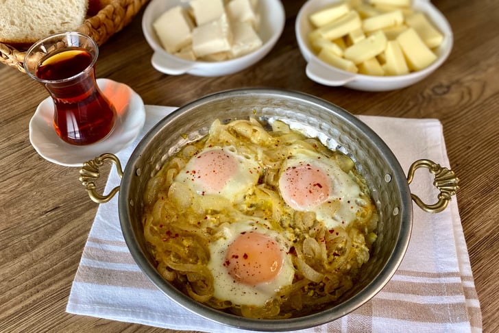 Yumurtalı Soğan Kavurması Tarifi