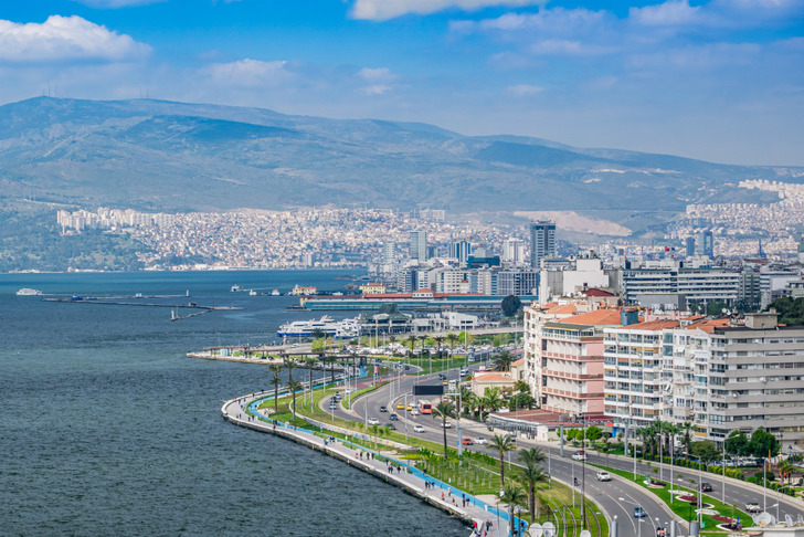 izmir-kordon-aralik-2020