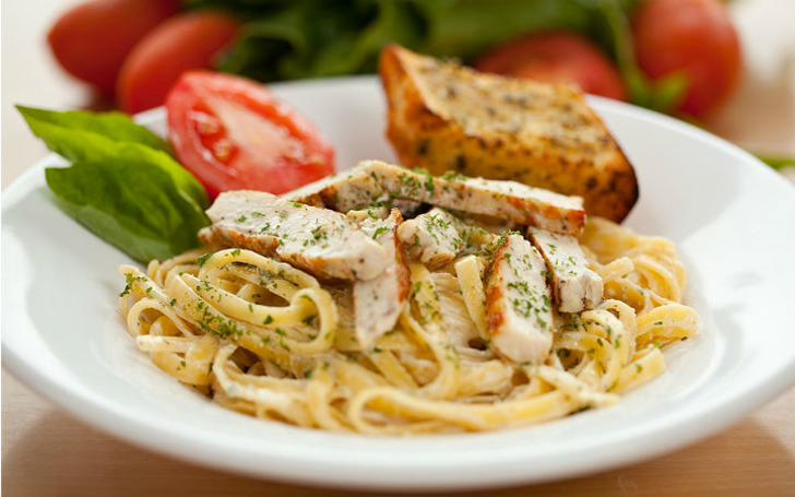 Fettucini Alfredo Tarifi
