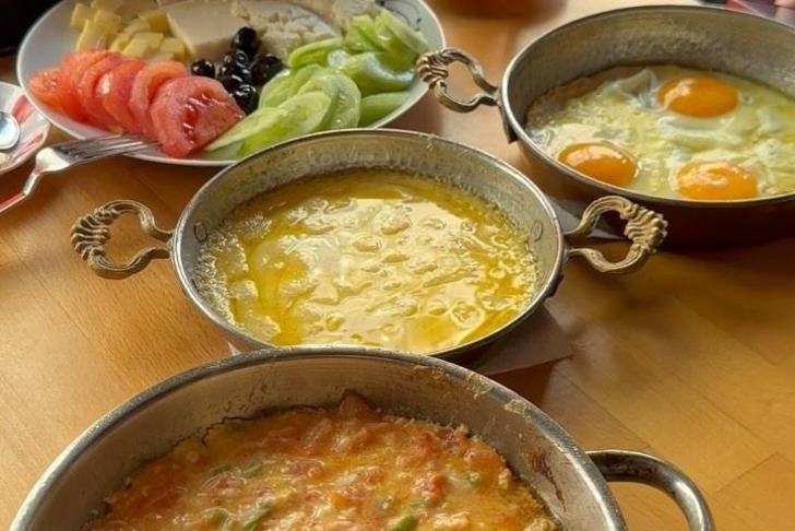 Çay Tarlası