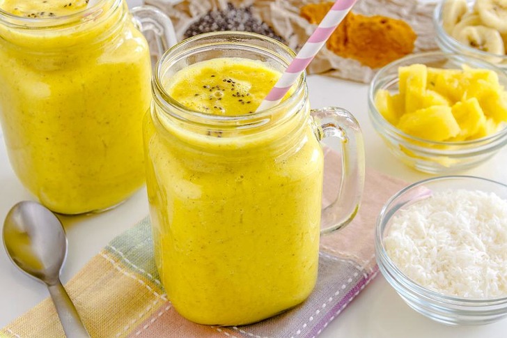 Ananaslı Baharatlı Smoothie Tarifi
