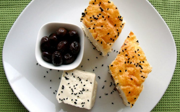 Sade Çörek Tarifi