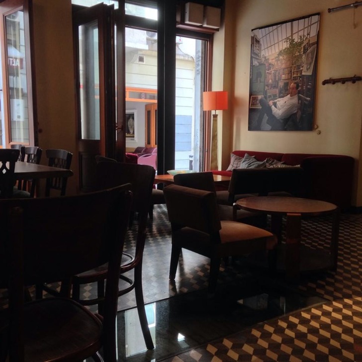 foursquare - simdi cafe