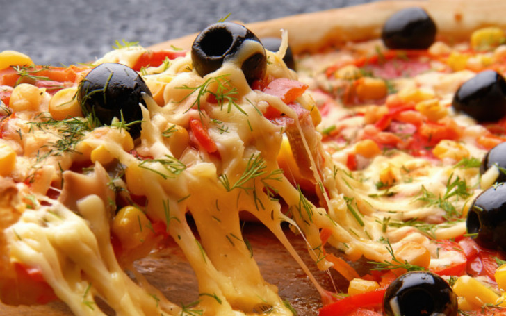 pizza-siyah-zeytinli
