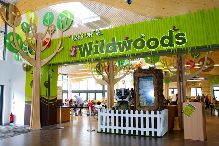 http://1grace1faith.blogspot.com.tr/2014/06/peppa-pig-world-paultons-park-review.html | 1grace1faith