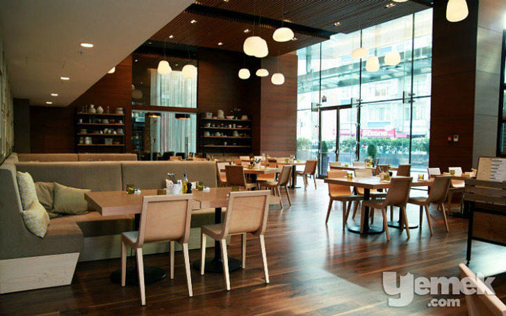 The Dish Room Restaurant Arka Salon