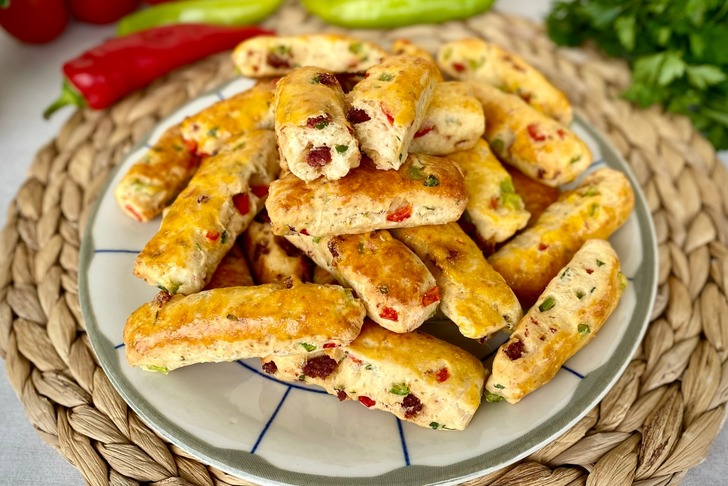 Pizza Tadında Mayasız Çubuk Pişi Tarifi