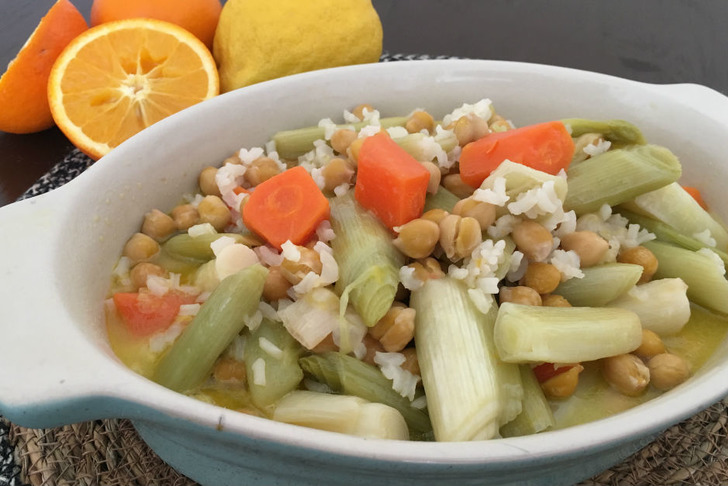 pirincli-nohutlu-pirasa-yemegi-yeni