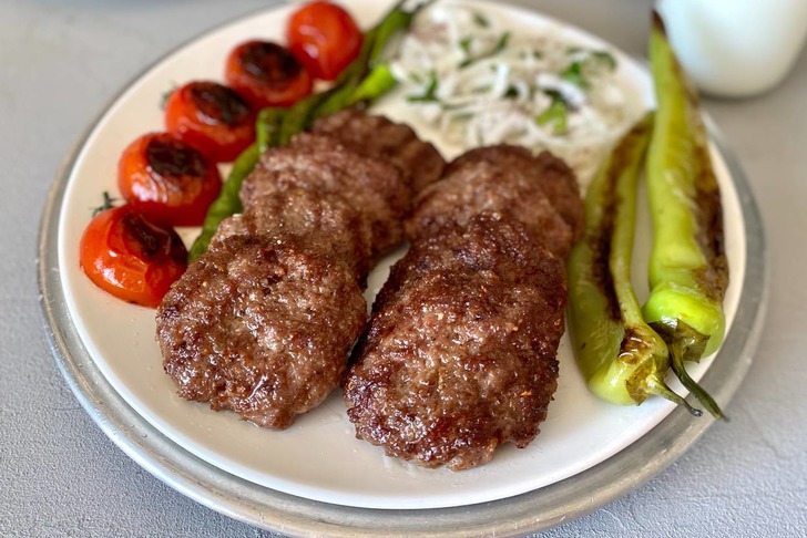 Akçaabat Köftesi Tarifi