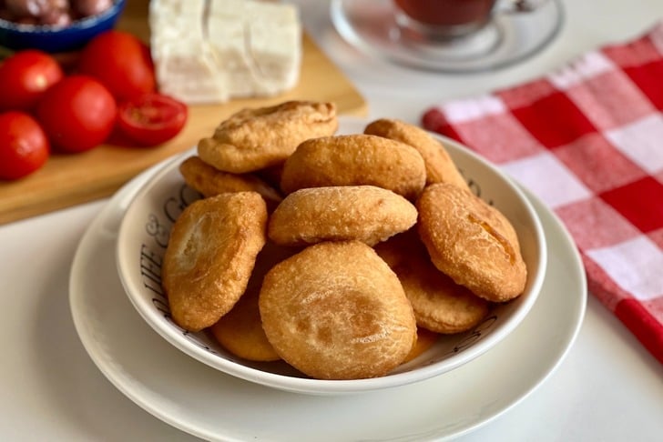 Mayasız Çabuk Pişi Tarifi