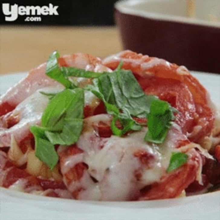 domates-soslu-firin-makarna-en-yeni-gif